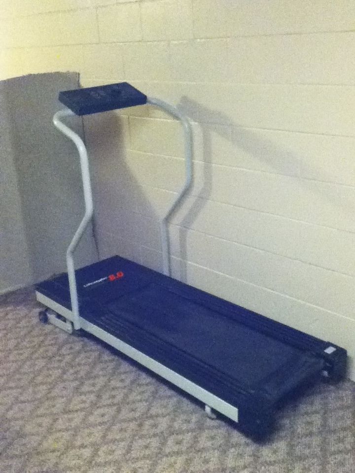  Lifestyler 8.0 Treadmill w/ Accusmart Motivational Fitness