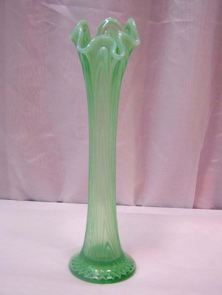 1907 Era Fenton Green Opalescent Boggy Bayou Drapery Vase