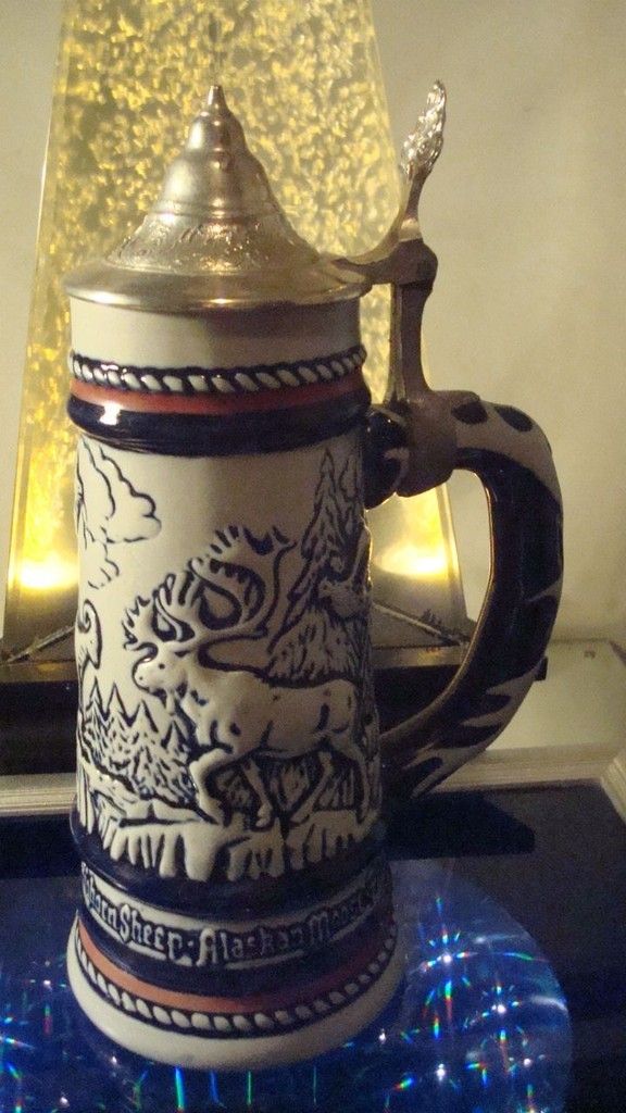 1976 Avon Collector Stein Wild Country Made in Brazil