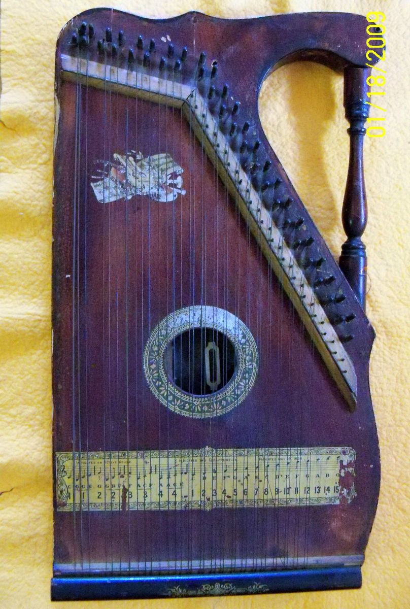 ANTIQUE MANDOLIN GUITAR HARP THE HOME EDUCATIONAL CO. AUTOHARP VERY