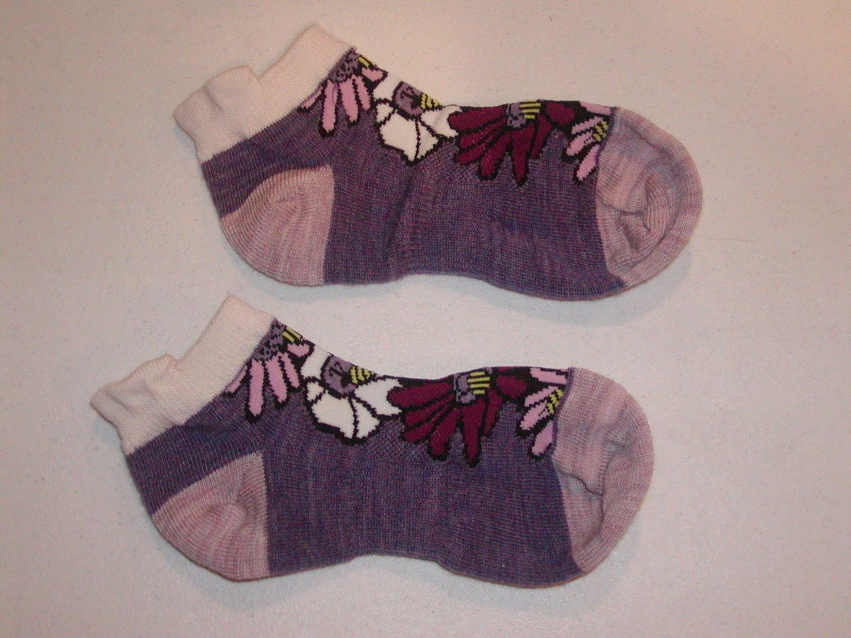 SMARTWOOL KIDS ULTRA COMFY MERINO WOOL SOCKS GIRLS XSMALL XS 6   8.5