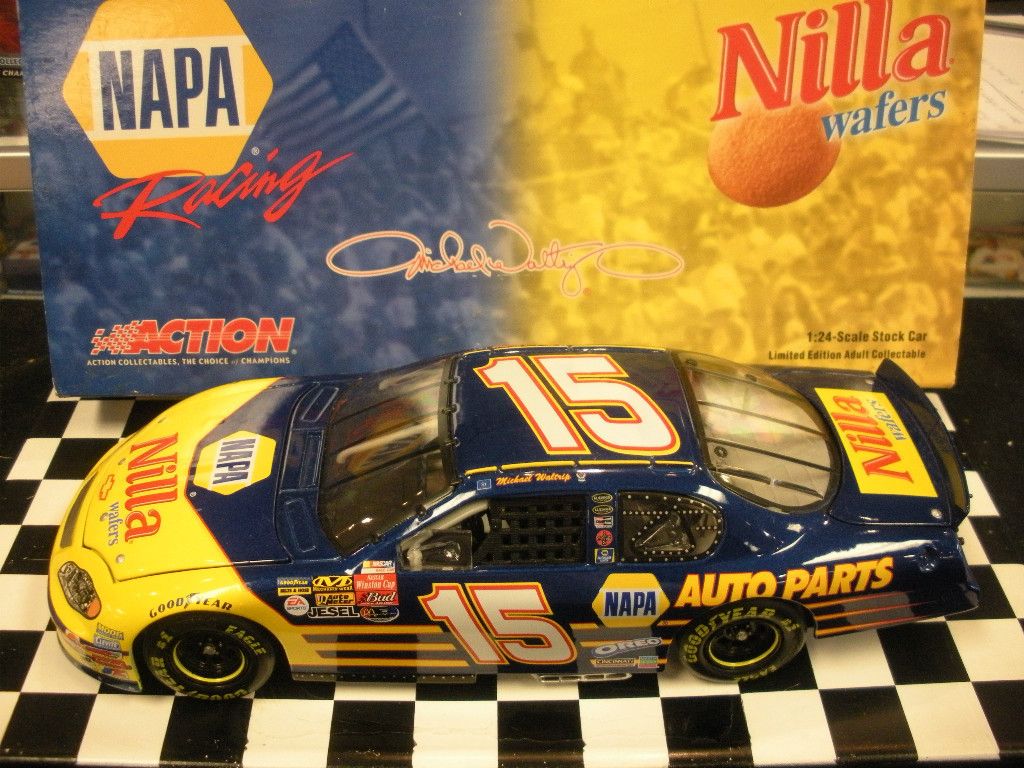 Michael Waltrip 15 Napa Nilla Wafers 2003 Monte Carlo