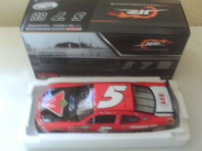 Fellows 5 CANADIAN TIRE (Nationwide) 1/24 Action LIONEL NASCAR diecast