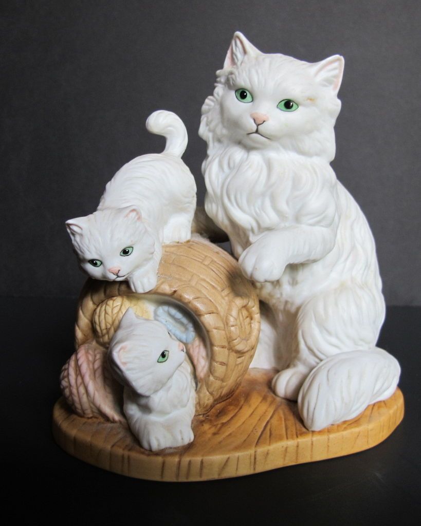 home interior figurines in Animals