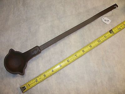 Ladel, Vintage Cast Iron Ladel, for Melting Lead Sinkers, Shot etc. 15