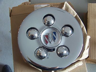 2000 2004 Park Avenue Hub Cap GM 9594174 or 09594174