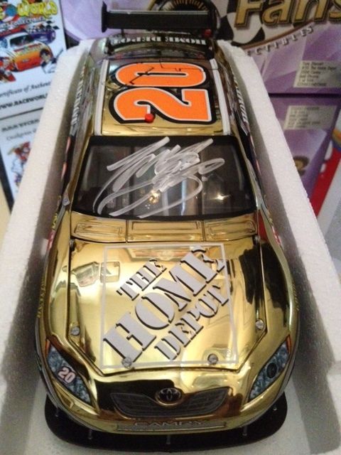 RARE Tony Stewart #20 1/24 Autographed Signed  Toyota Camary