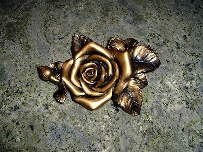 Life Symbol ROSE CASKET CORNER Batesville Casket Co. Inc.