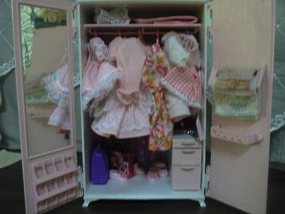 REFINISHED SUZY GOOSE WARDROBE PLUS OUTFITS