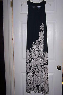 DG2 BY DIANE GILMAN LONG DRESS, SIZE M