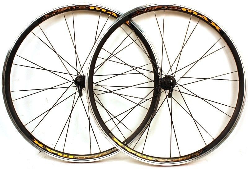 Road Bike Black 700c Aero Clincher Wheels fits Shimano Bicycle NEW