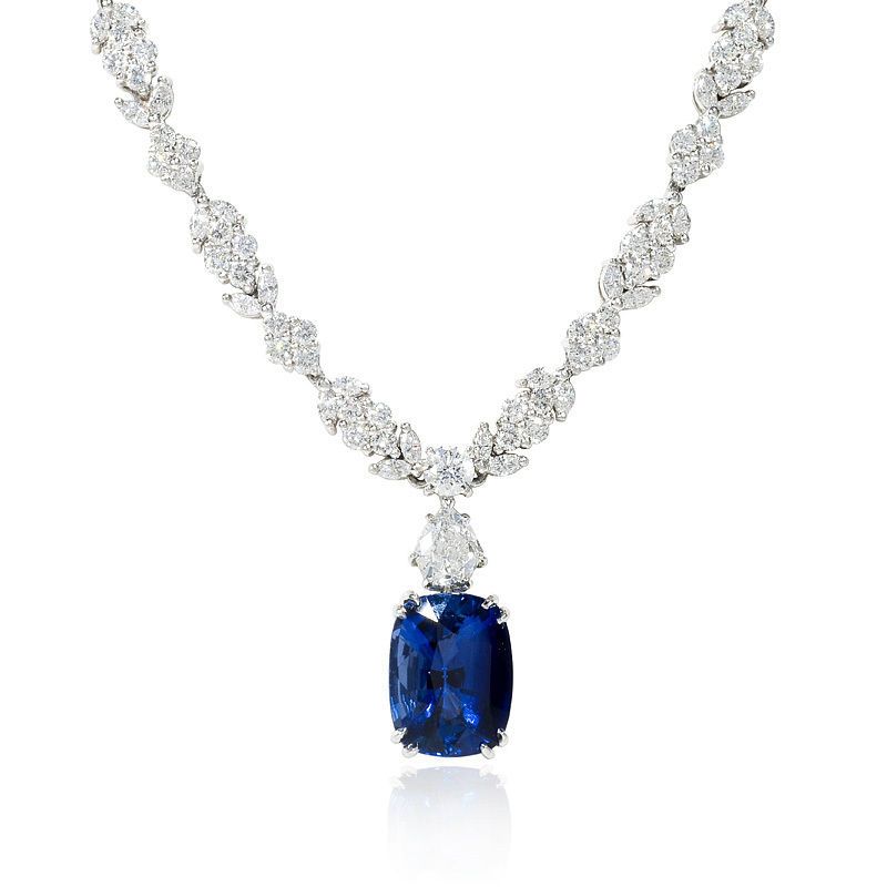 PLATINUM DIAMOND AND BLUE SAPPHIRE NECKLACE