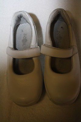 Womens Z Coil mary janes   6M   white   Nurses   $$$$