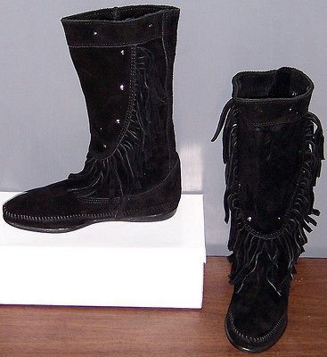 MINNETONKA 1229 CALF HI FRINGE BOOT   BLACK   WOMENS 6