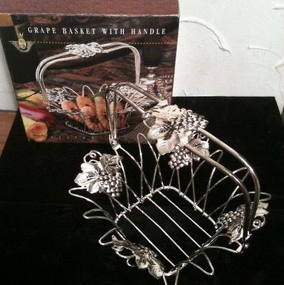 STUDIO SILVERSMITHS SILVER PLATED GRAPE THEME METAL BASKET New In Box