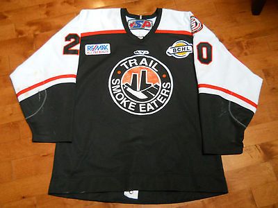 2010 12 Trail Smoke Eaters #20 Game Worn jersey   BCHL