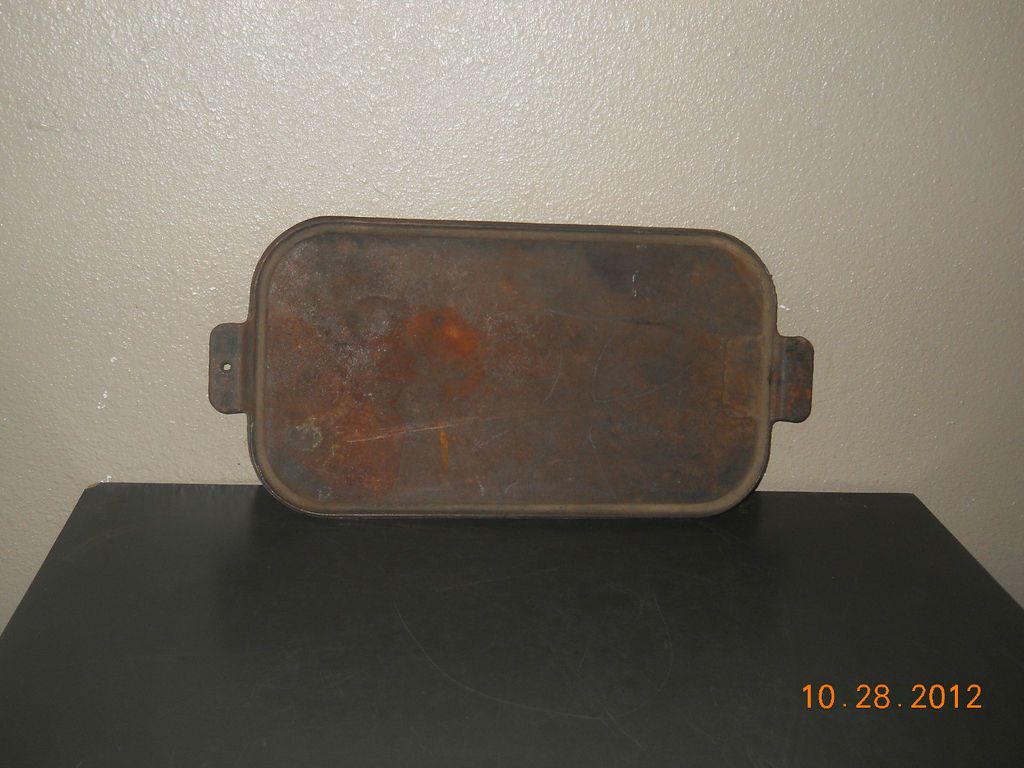 RUST Cast Iron Griddle Vintage Logde Cabin Stove Wall Kitchen