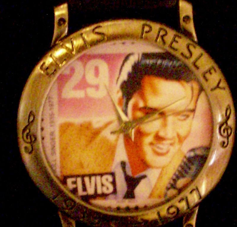 RARE ELVIS PRESTLY COMMEMORTIVE STAMP WATCH 1992