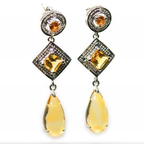 27ct. Citrine and Dimonds.Earrin g In 10K White Gold