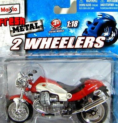 Moto Guzzi v10 Centauro Die cast Cruiser Motor bike 1 18 Maisto 1