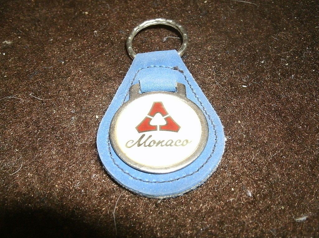 NOS 1970s DODGE MONACO VINTAGE LEATHER KEYCHAIN KEYRING NEW OBSOLETE