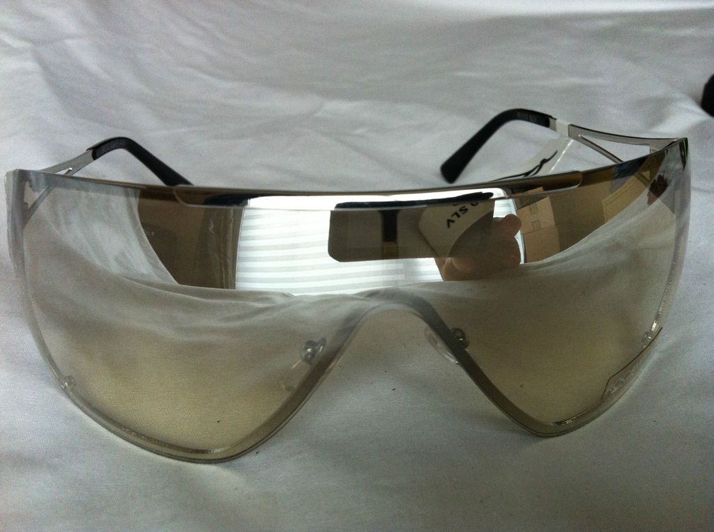 ROCAWEAR MENS SUNGLASSES R1110 GOLD AND SILVER ORIGINAL RETAIL $50.00