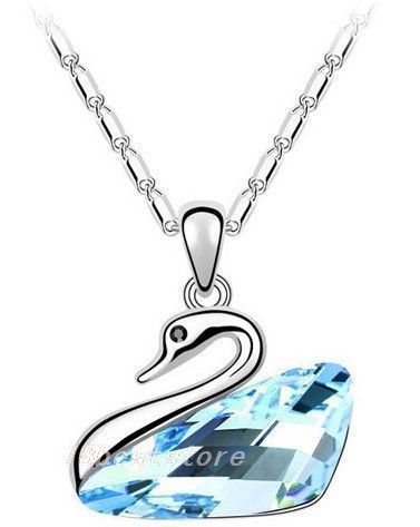 Hot Selling Noble Fashion Swarovski Crystal Penadant Necklace