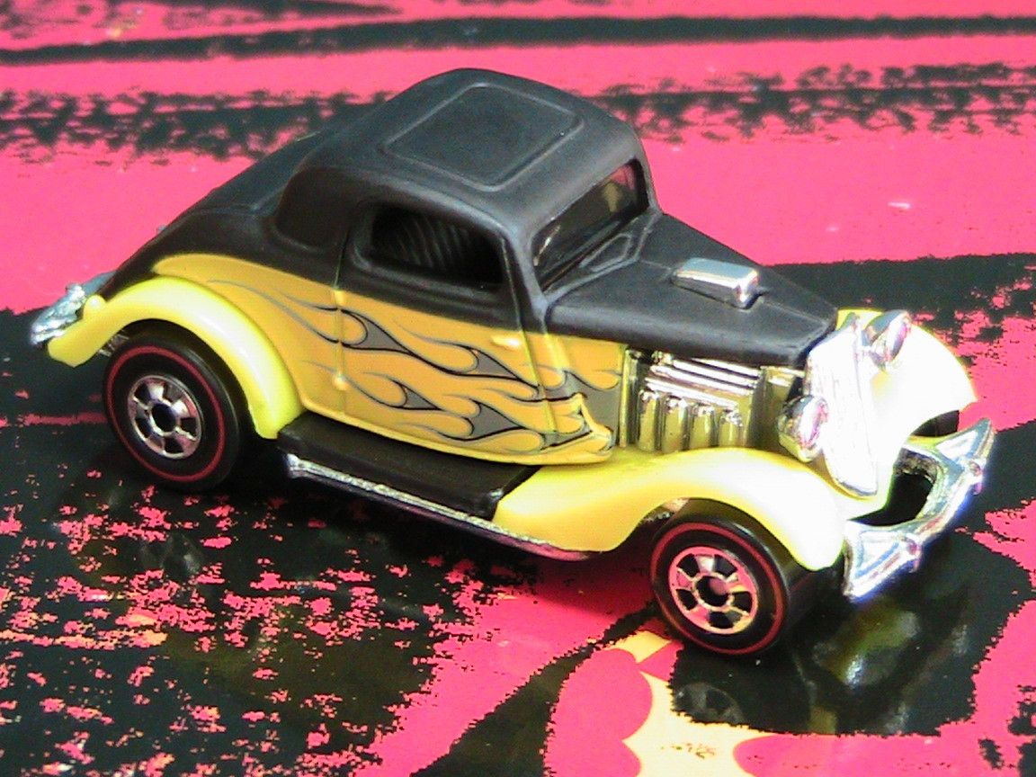 Hot Wheels 3 Window 34 Ford with Redlines Yellow Black Flames