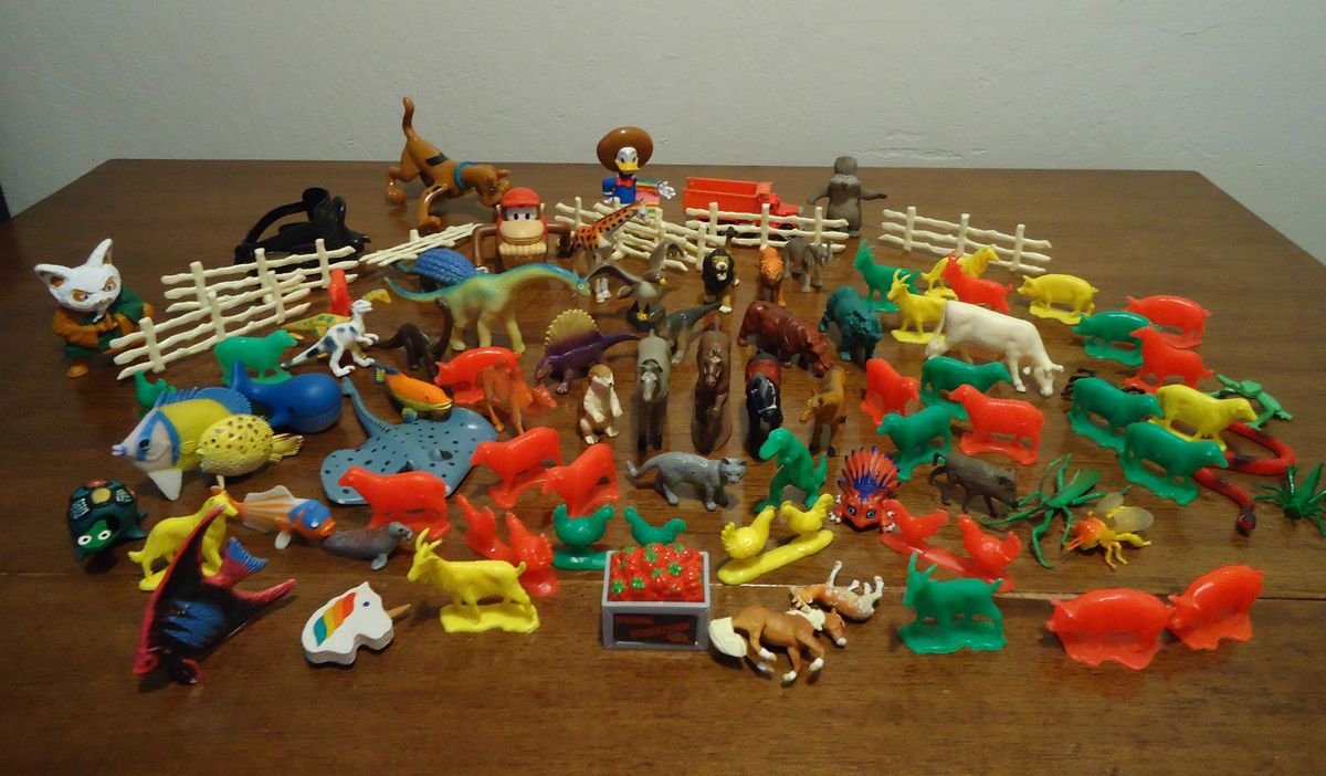 PieceToy Lot Dinosaurs Farm Animals Hot Wheels Horses Donkey Kong More