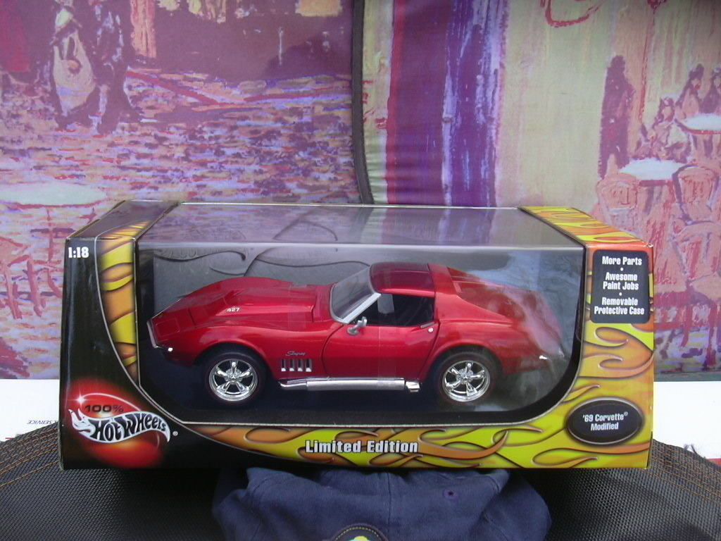 Hotwheels Metal Collection Redline 1 18 69 Corvette Modified