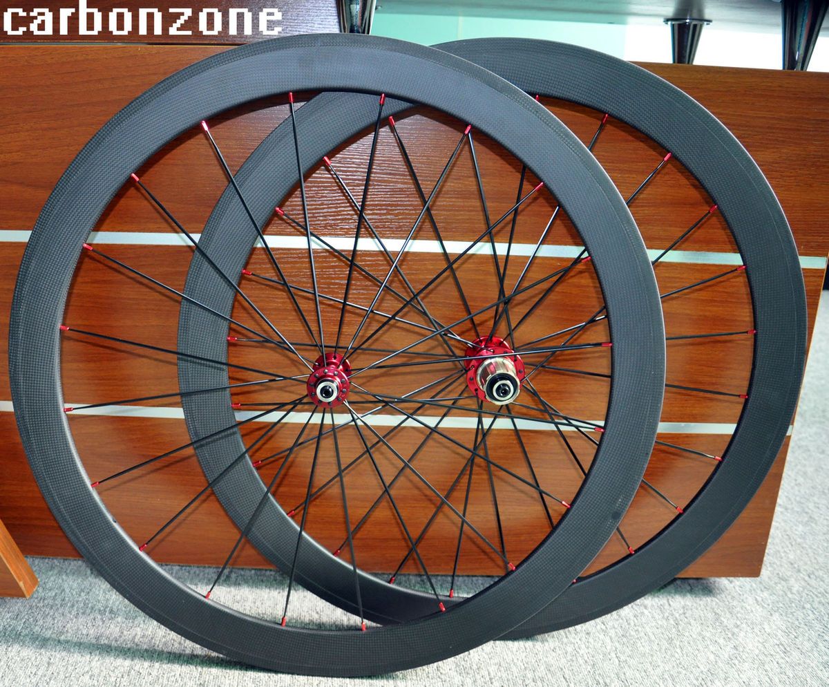 50mm Full Carbon 700c Wheels Carbon Rims Matt 3K Finish Red Hub