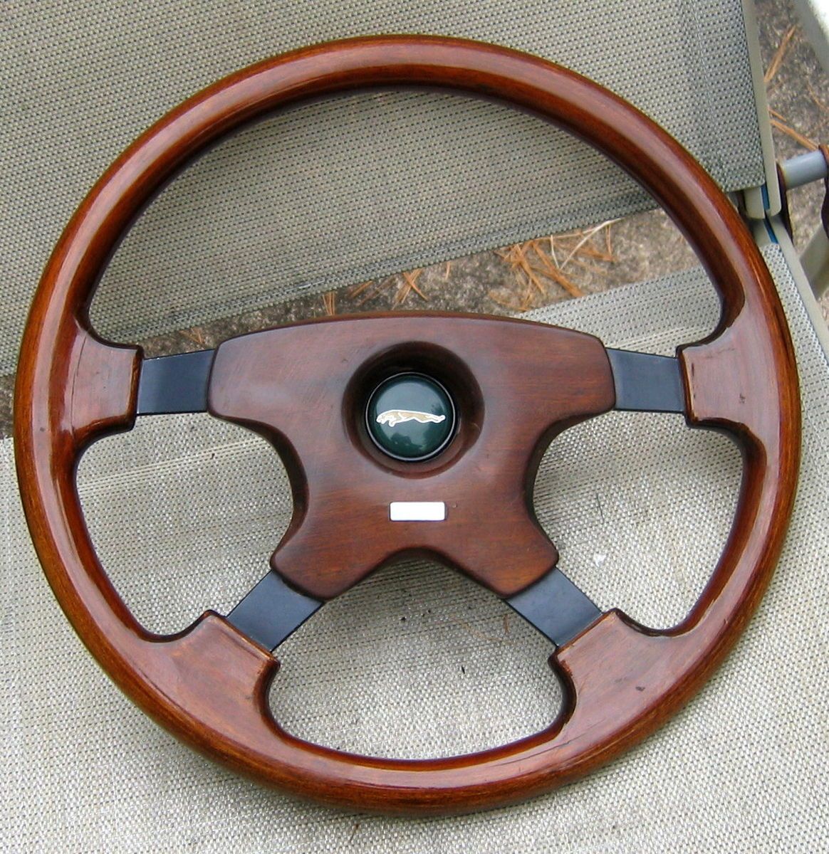 XJ6 XJ40 Momo Wood Steering Wheel Hub Complete 90 94 91 92 93