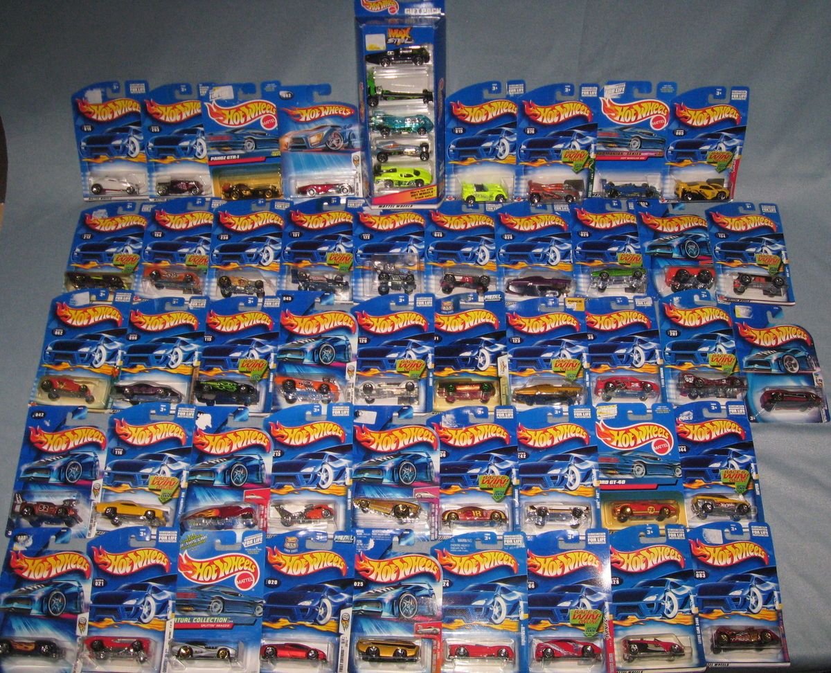 51 HOT WHEELS CARS    EARLY 2000S     HUGE COLLECTION    ALL BRAND