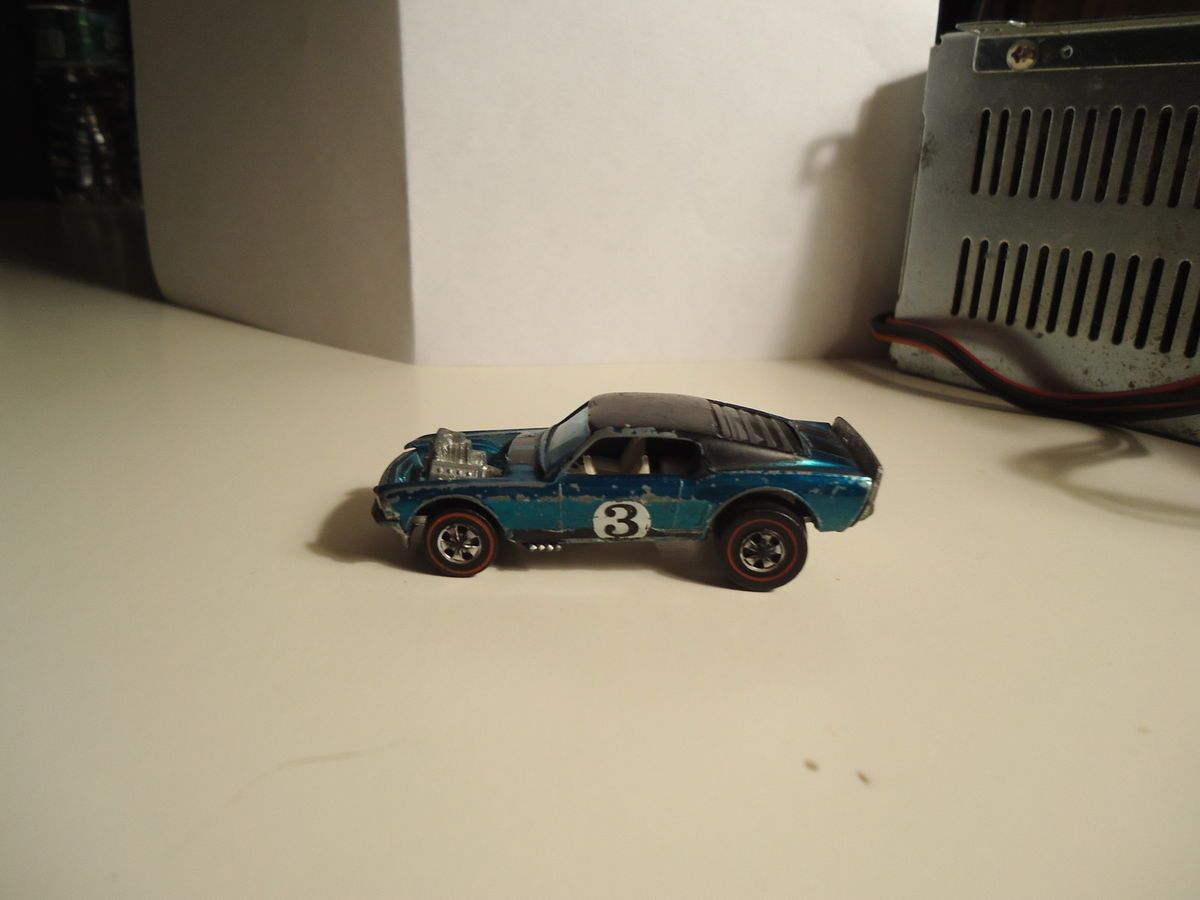 Redline HotwheelsBoss Hoss Black RoofWOW