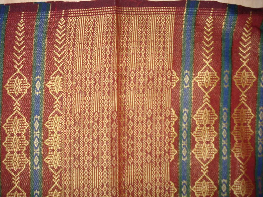 Originally New Minang keris Rumah Gadang Songket Red