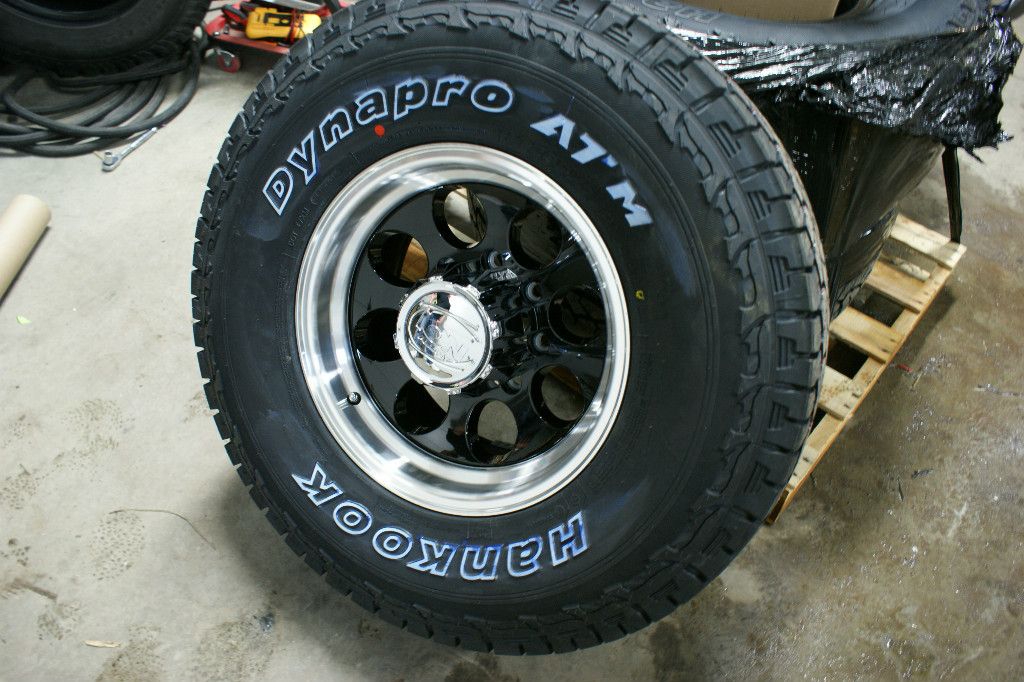 171 Black Machnd Hankook 2001378 Dynapro at M Lt 285 75 R 16