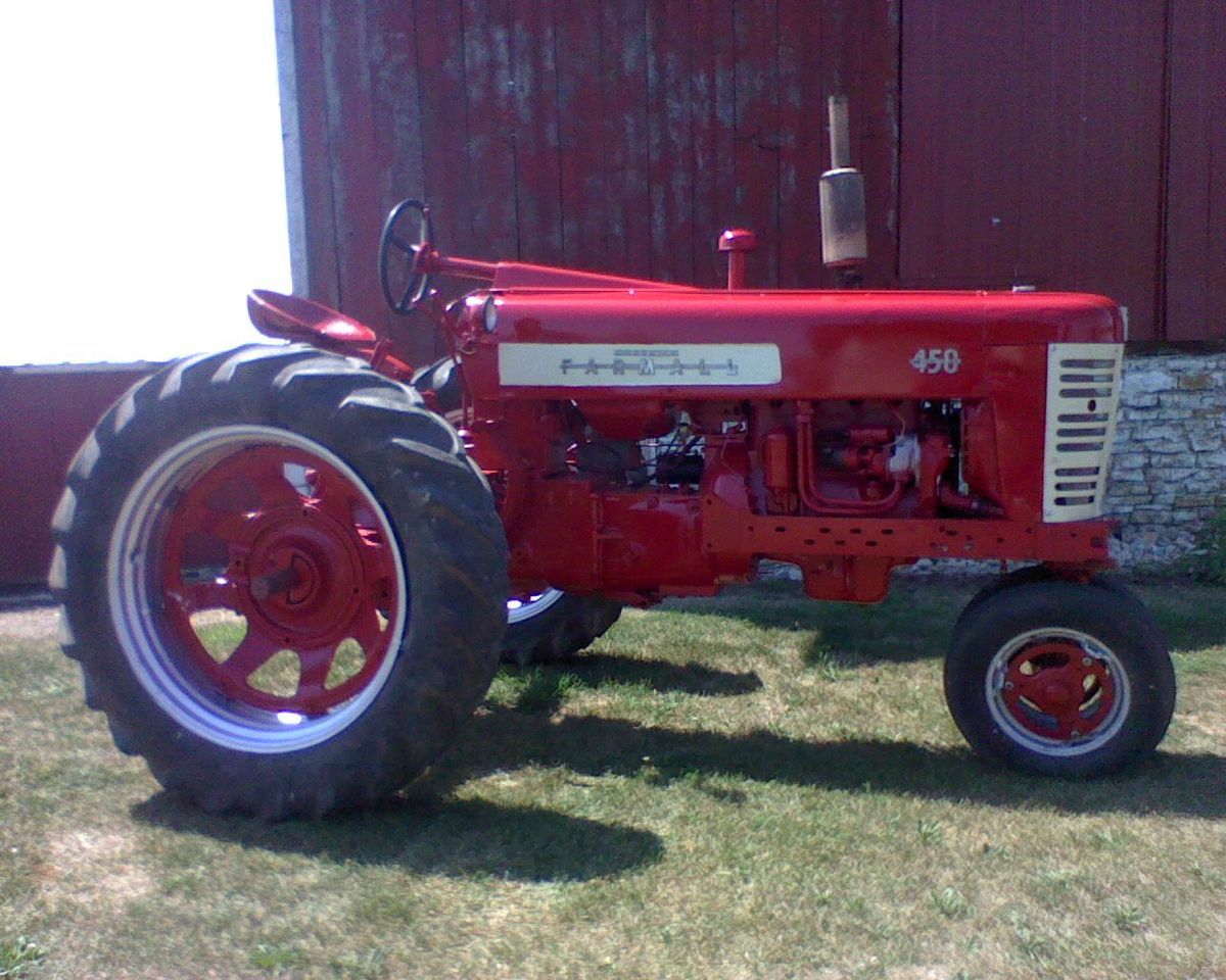 Farmall IH 450 400 McCormick International Woow