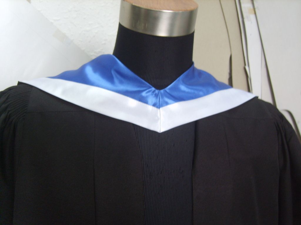 University Academic Hood Bachelor Satin Lining Graduation Gown